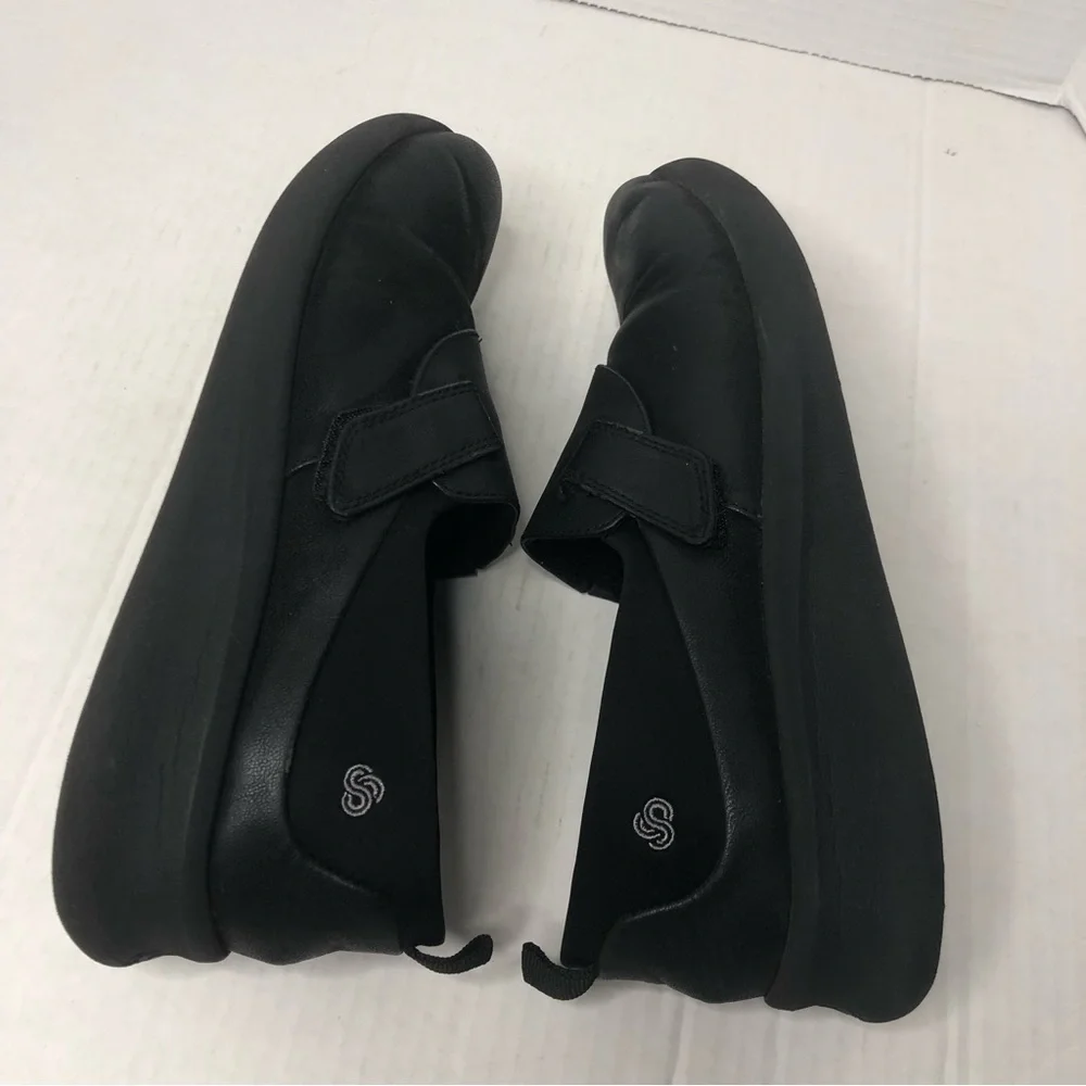 Clarks Loafers Womens Size 9.5 Cloud Steppers Black Slip On Comfort Shoes